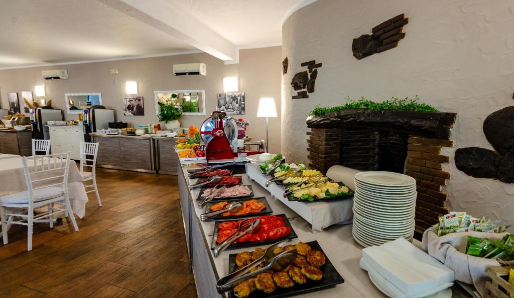 Calanica Resort - 17