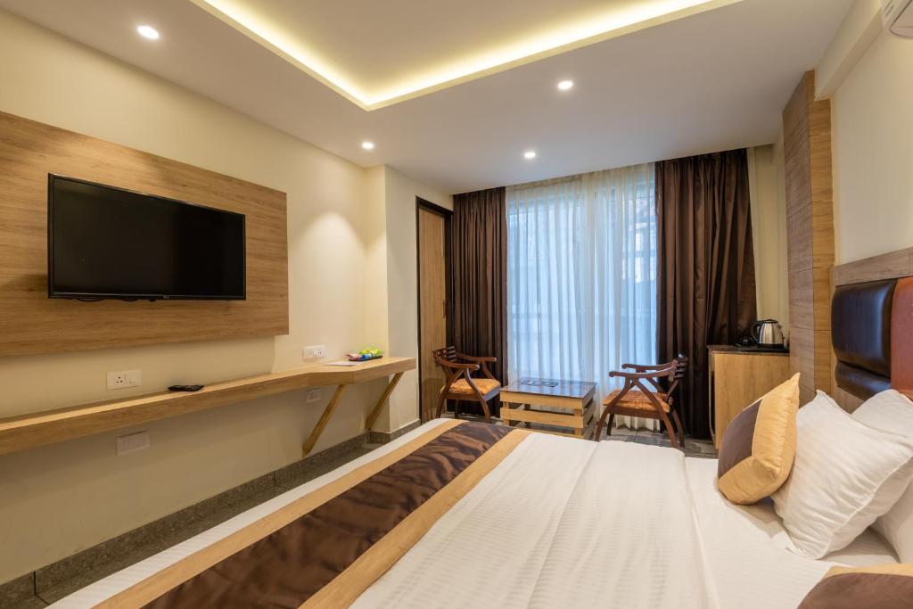 The Seasons Dalhousie - Best Valley View & Mountain View Hotel in Dalhousie - Chambre Double Avec Balcon