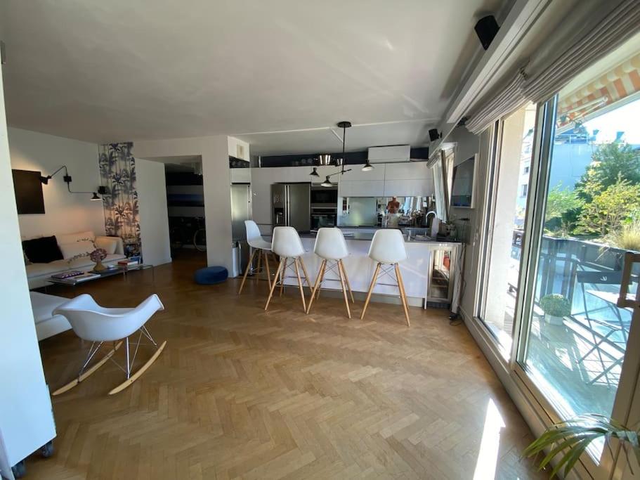 Photo de la galerie de l'établissement A proximité immédiate de Paris, Boulogne Billancourt, à Boulogne-Billancourt