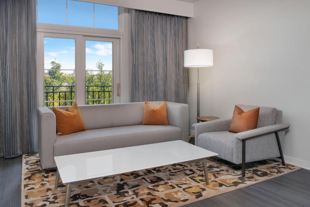 The Westin Dallas Stonebriar Golf Resort & Spa - Suite De Roi Junior Exécutive