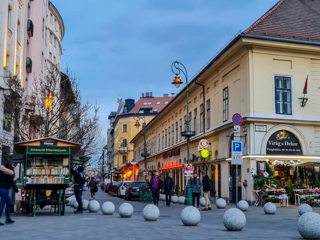 Kriszti 1092 Budapest, Ráday utca kép - 1