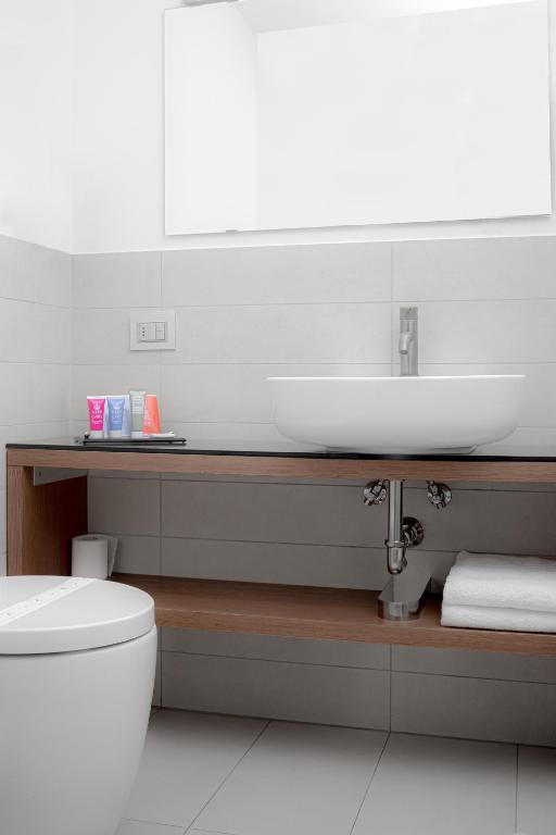 Hotel Poli - Double Room - Disability Access