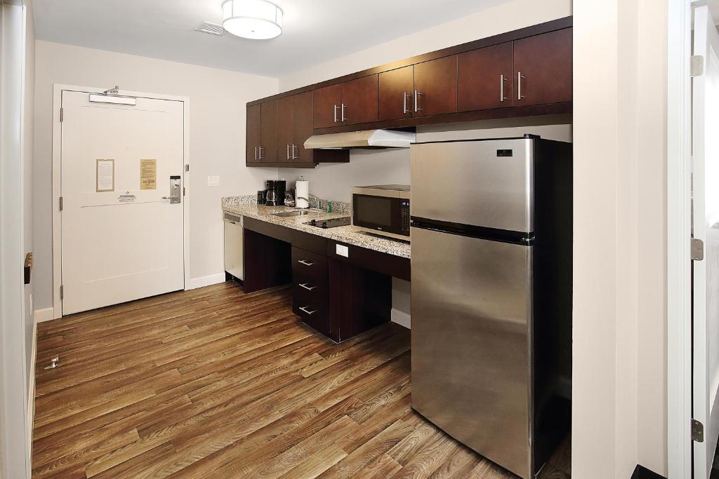 TownePlace Suites by Marriott Grove City Mercer/Outlets - Studio With Two Queen Beds - Hearing Accessible