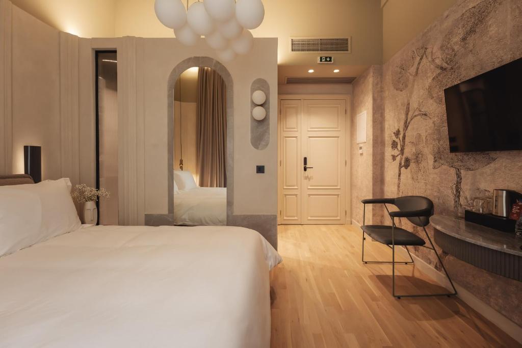 Zenith Premium Suites - 2