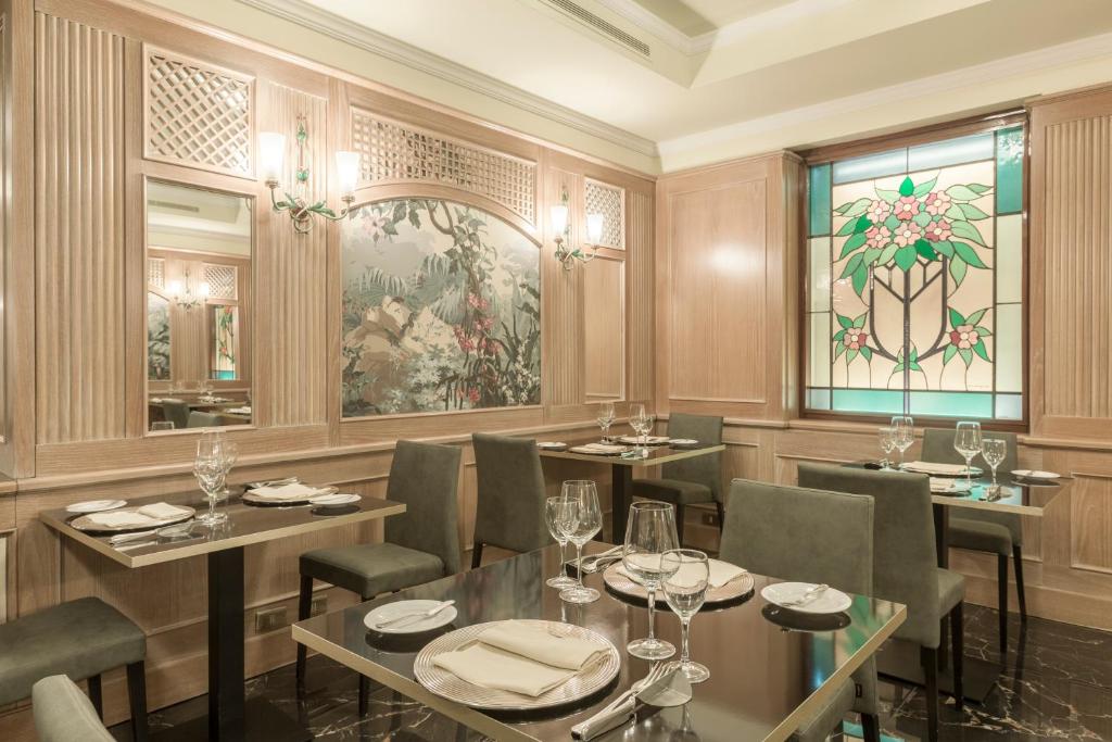 Restaurace v ubytování Doria Grand Hotel