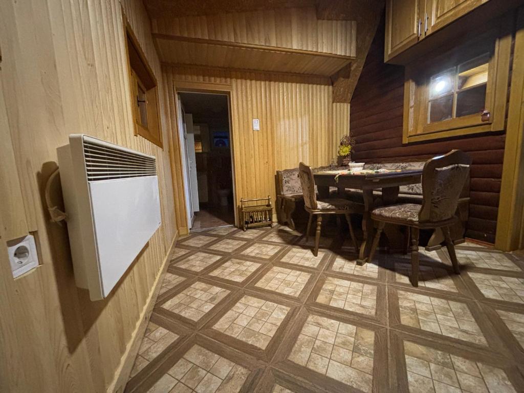 Kuchyň nebo kuchyňský kout v ubytování Apartman Kurjak