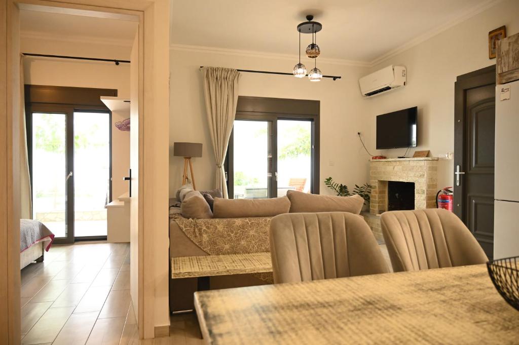 Et tv og/eller underholdning på Liocharis Akro 1