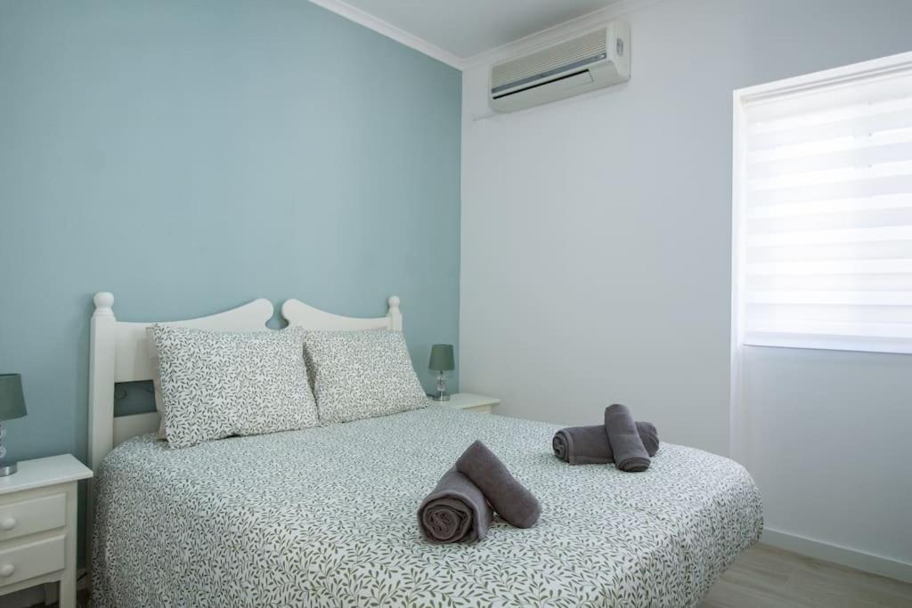 Postel nebo postele na pokoji v ubytování Altura Beach & Village Escape