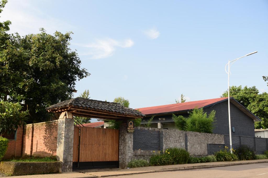 Gallery image of Neza House in Ruhengeri