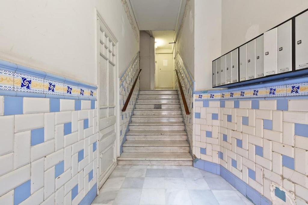 Fotografia z galérie ubytovania Huge historic 5BD with private Terrace! v destinácii Barcelona