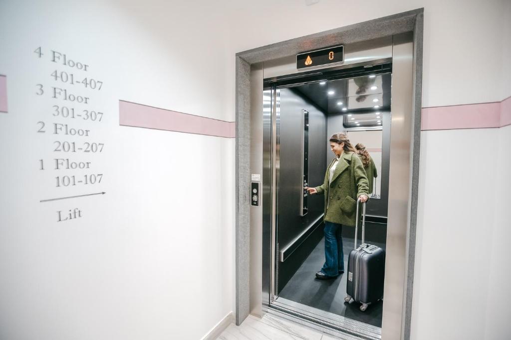 Miralago Locarno Easy Rooms - Resim 5