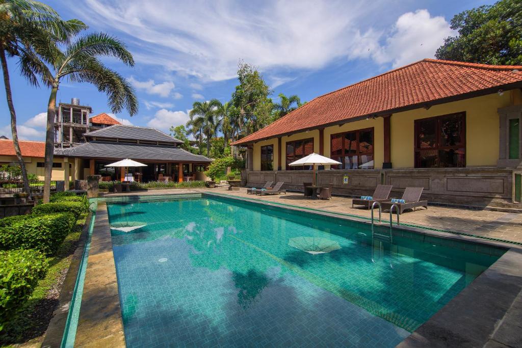 Bazén v ubytování Champlung Sari Hotel and Spa Ubud nebo v jeho okolí