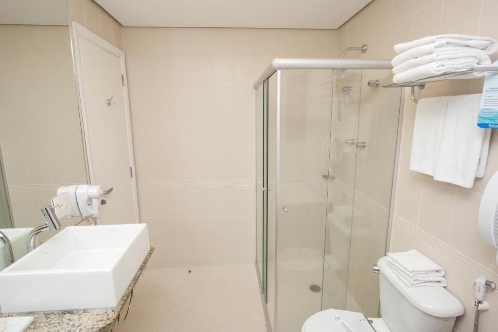  Bristol International Airport Hotel