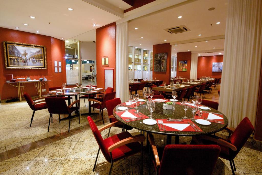 Restaurace v ubytování Bristol International Guarulhos