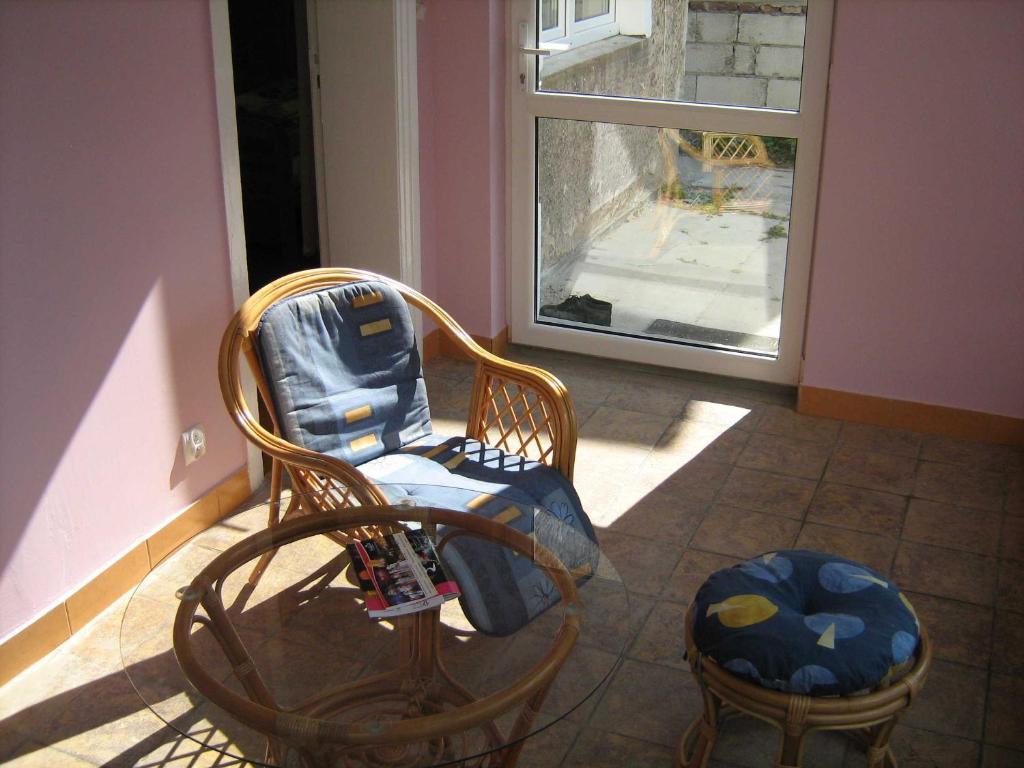 Villa Centrum, BEZPŁATNY PARKING - Habitación Triple Con Terraza
