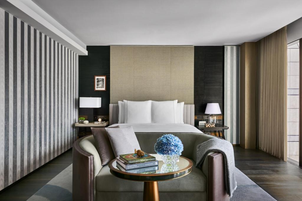 Rosewood Bangkok - 11