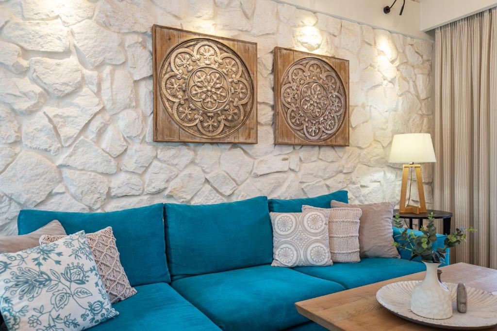 A seating area at Lola's House