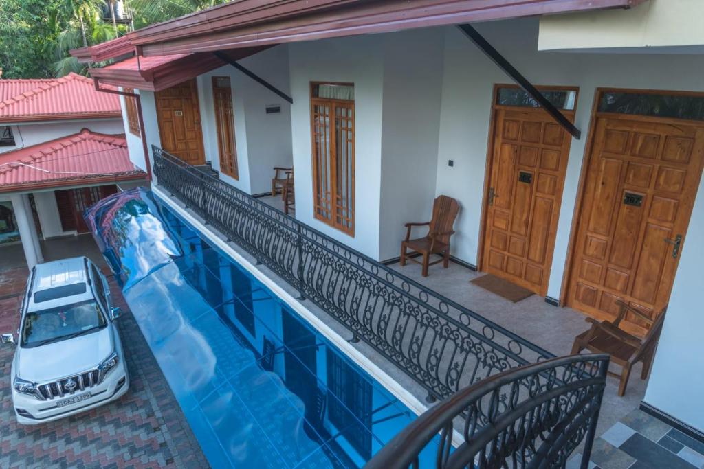 Bazén v ubytování L S Lanka Boutique Hotel nebo v jeho okolí