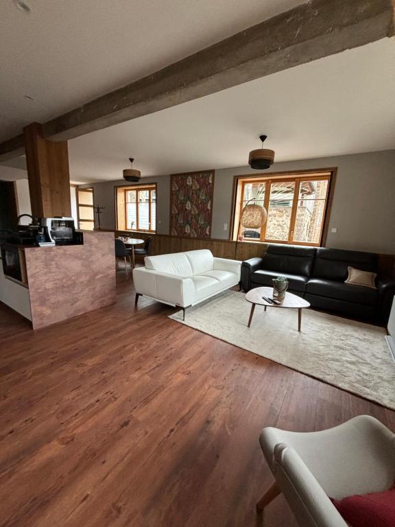 Χώρος καθιστικού στο Appartement avec terrasse et SPA