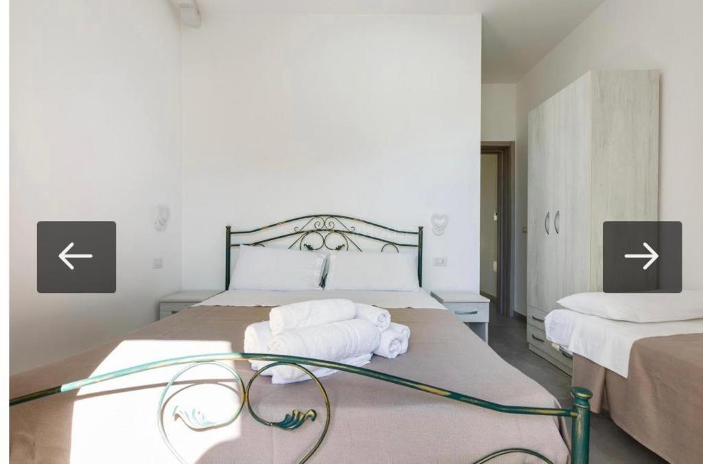 Postel nebo postele na pokoji v ubytování Holiday home Gala