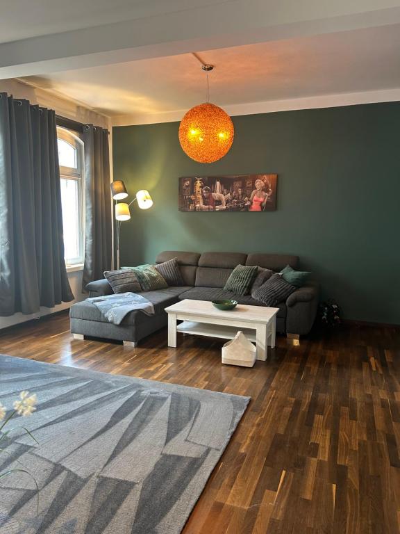Ruang duduk di Stangenberg`s City Loft