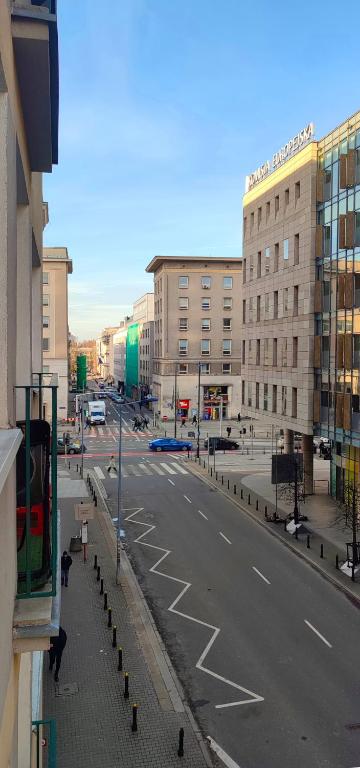 FeelHarmony Jasna Apartment - Metro Świętokrzyska - 14