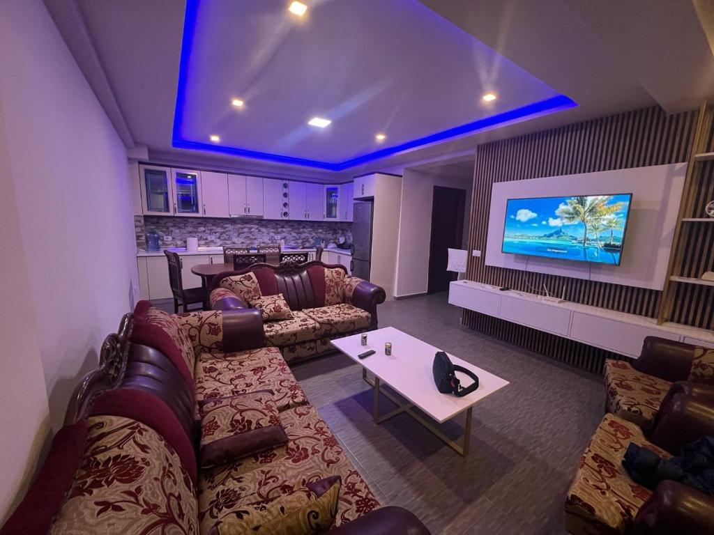 Sunset Escape Apartment Saranda (2br+2ba) - Image 4
