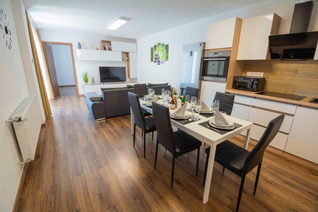Apartment in Siofok - Balaton 48115 8600 Siófok, Dózsa György utca 16. 3/16 kép - 1