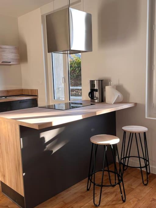 Kuchyň nebo kuchyňský kout v ubytování Appartement centre - Avranches