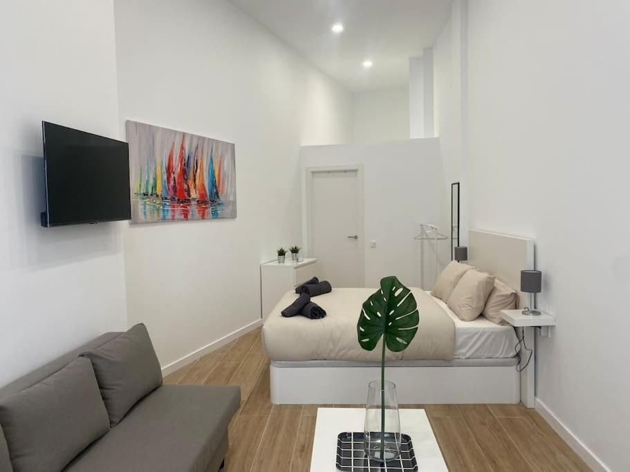 Nuevo loft en playa y cerca del centro, AC y Wifi