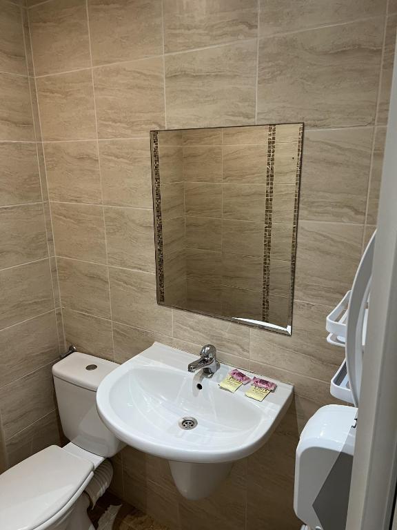Koupelna v ubytování Hotel Surf Primorsko