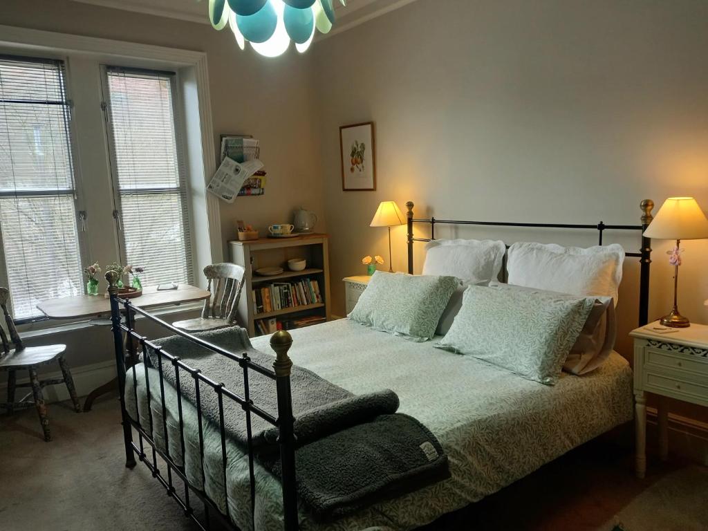 Hebble End View B&B, Hebden Bridge (updated prices 2024)
