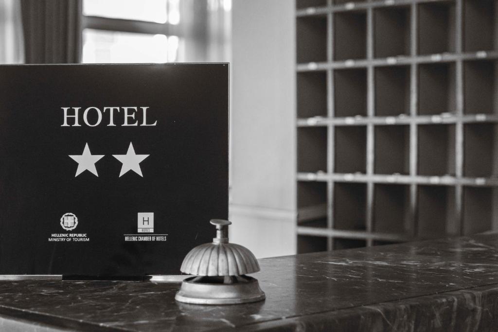 Certifikát, ocenenie alebo iný dokument vystavený v ubytovaní Messini Hotel