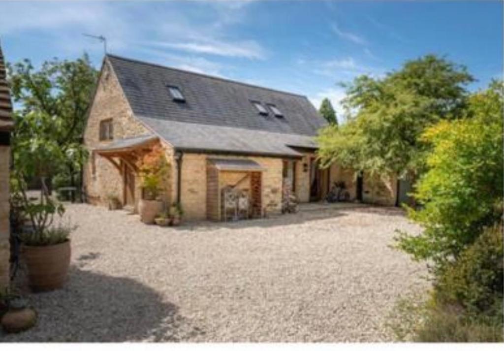 Bygningen som feriehuset ligger i