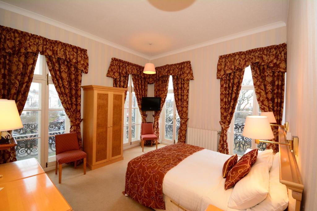 The Crescent Hotel - Resim 11