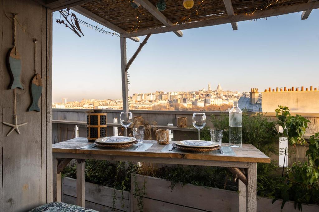 Photo de la galerie de l'établissement Appartement avec 2 terrasses et vues d'exception, à Paris