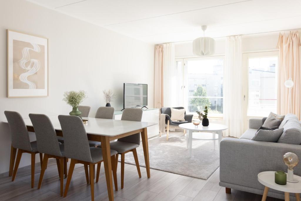 Fotografie z fotogalerie ubytování Stunning design apartment with sauna & free parking v Helsinkách
