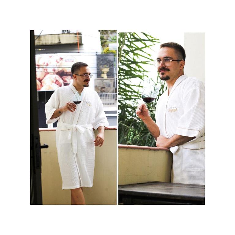two pictures of a man in a white robe at Hotel Ibiá in Montenegro