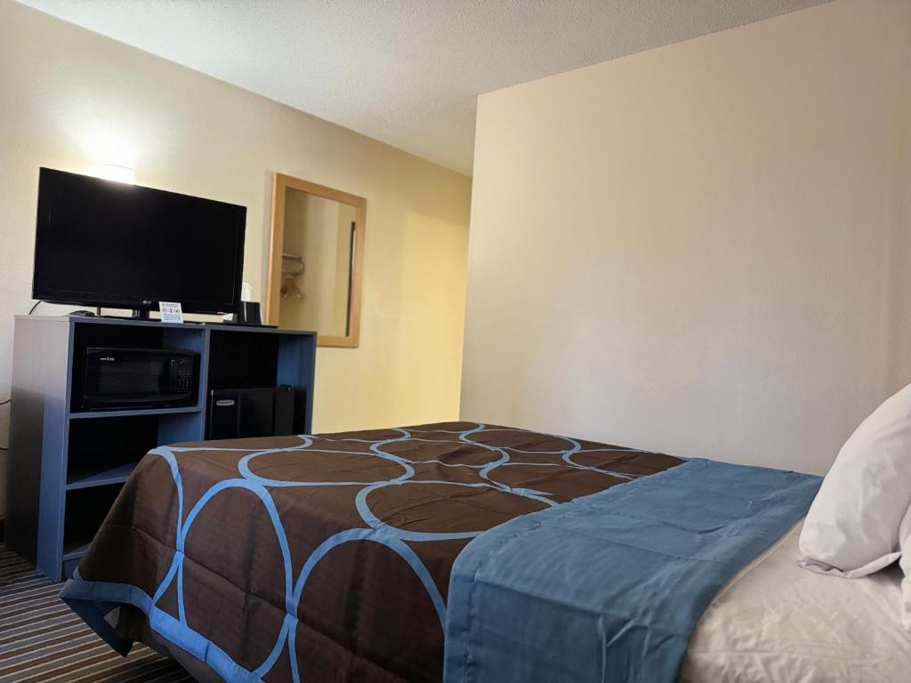 Super 8 by Wyndham Columbia Clark Lane - Reine Room - Accès Aux Invalidité / Non-fumeur