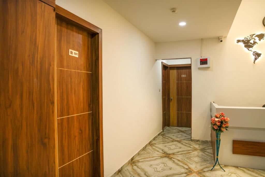 Fotografie z fotogalerie ubytování Hotel Aaram Kalupur v destinaci Ahmadábád