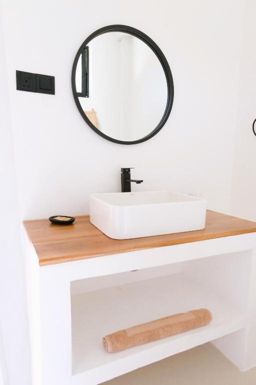 OASIA - Boutique Surf House (ADULTS ONLY) - 6