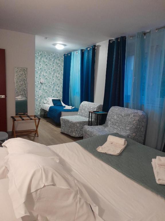 Hotel La Voilerie Cancale bord de mer - Family Room