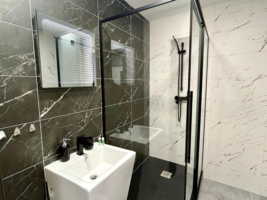 Vannituba majutusasutuses Apartmány PREMIUM se soukromým parkováním