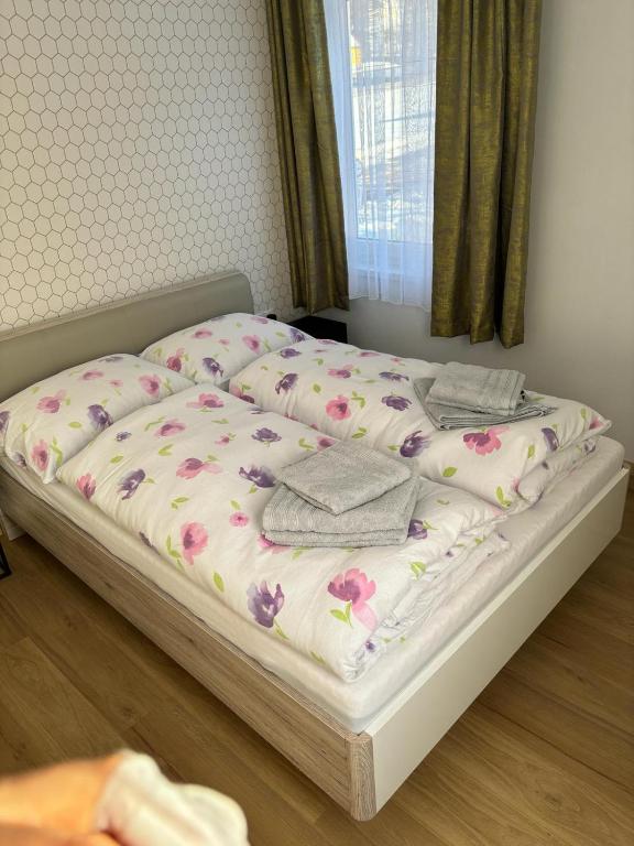 Postel nebo postele na pokoji v ubytování Kupferdachl