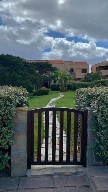Сад в Pelosa - Capo Falcone Excellent Apartment