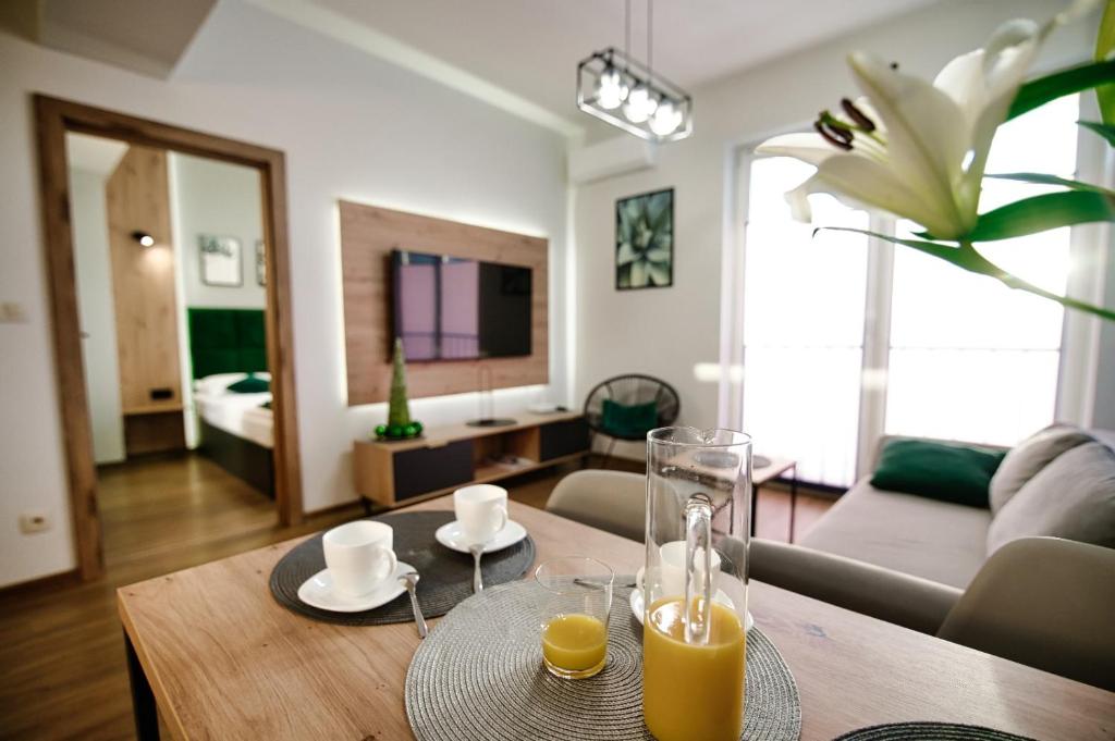 Posteľ alebo postele v izbe v ubytovaní Apartament No 34 Green - Holiday Home Zator