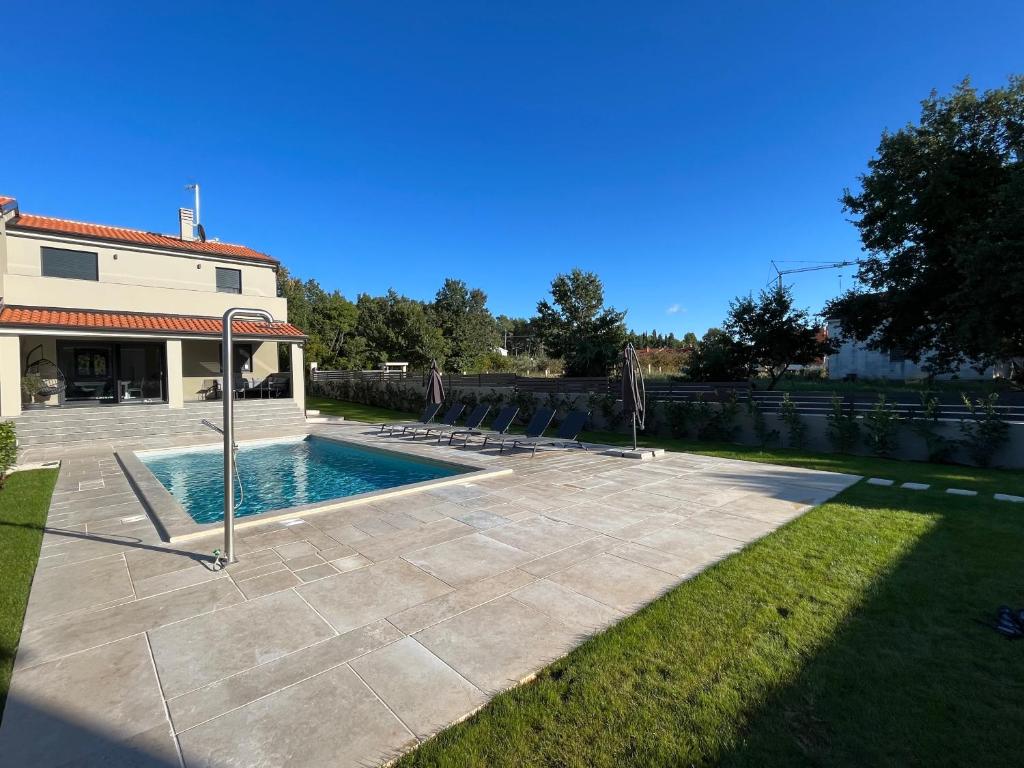 Der Swimmingpool an oder in der Nähe von Casa Mia