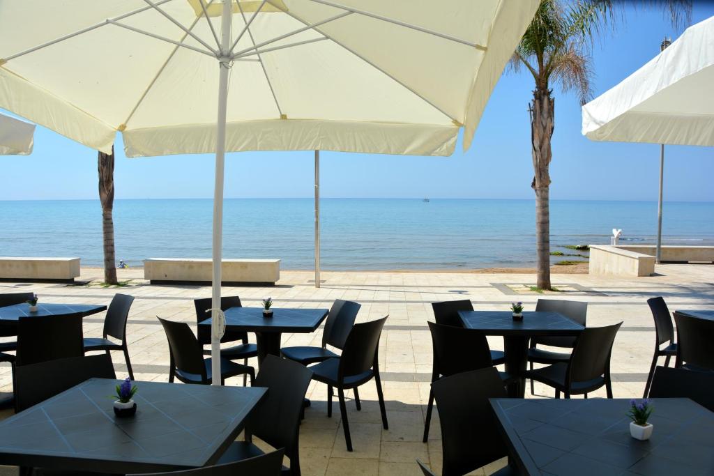 A general sea view or a sea view taken from Az apartmant
