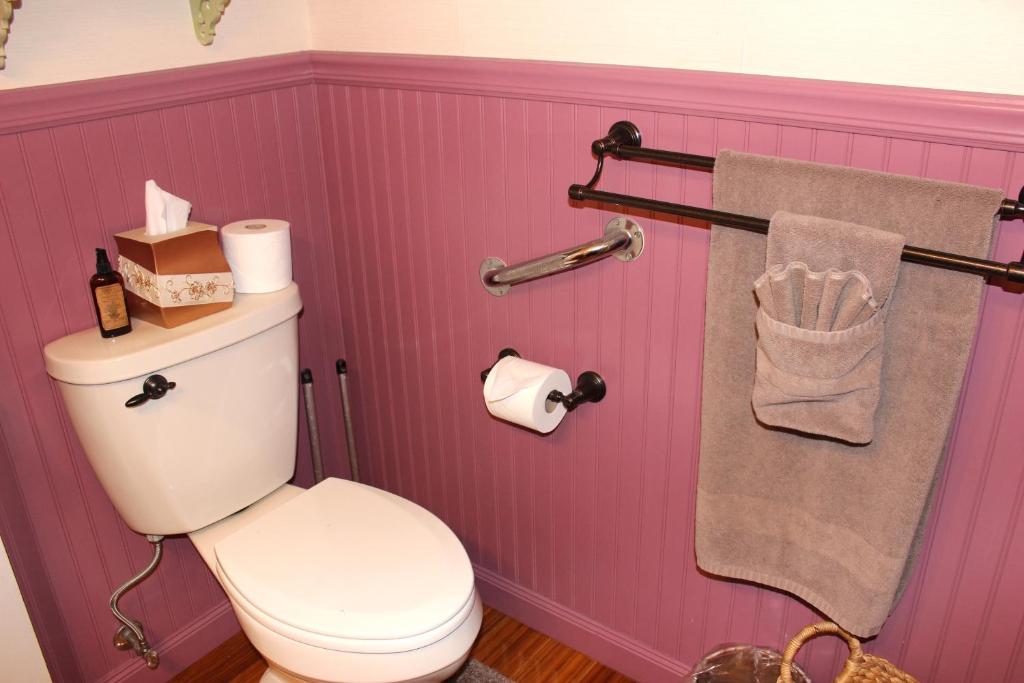 Carriage Stop Bed & Breakfast photo