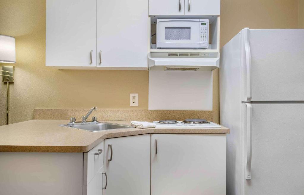 Extended Stay America Suites - Dublin - Hacienda Dr photo